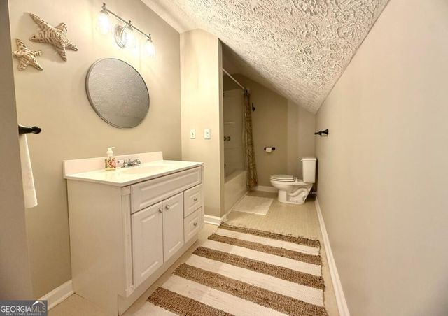 148 Swan Sanders Road, Hartwell, GA 30643