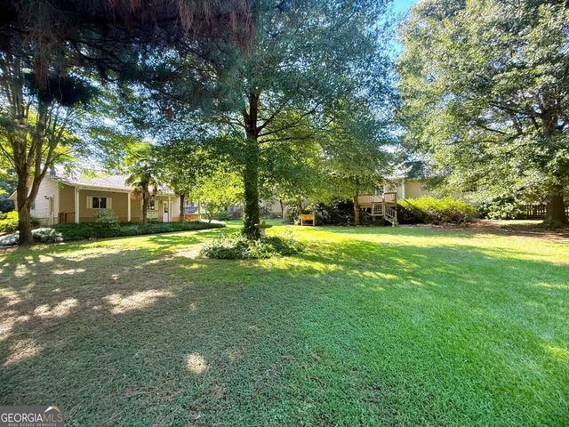 148 Swan Sanders Road, Hartwell, GA 30643