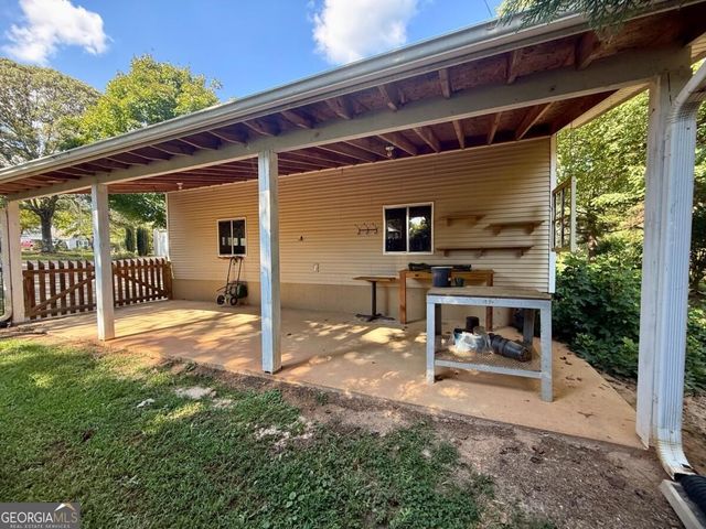 148 Swan Sanders Road, Hartwell, GA 30643
