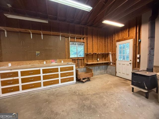 148 Swan Sanders Road, Hartwell, GA 30643
