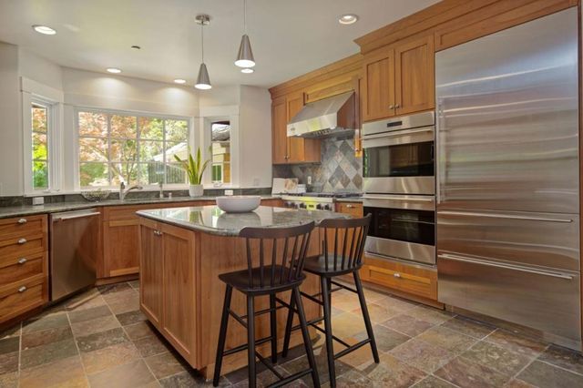 340 Willowbrook Drive, Portola Valley, CA 94028