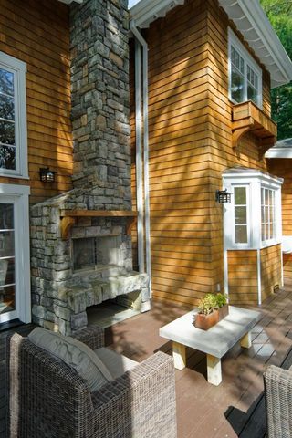 340 Willowbrook Drive, Portola Valley, CA 94028