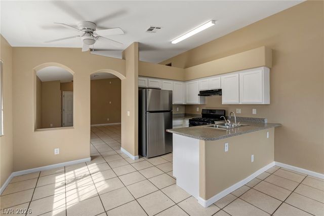 2045 Garnet Gable Avenue, Las Vegas, NV 89106
