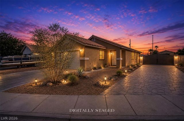 2045 Garnet Gable Avenue, Las Vegas, NV 89106