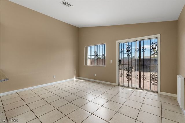 2045 Garnet Gable Avenue, Las Vegas, NV 89106
