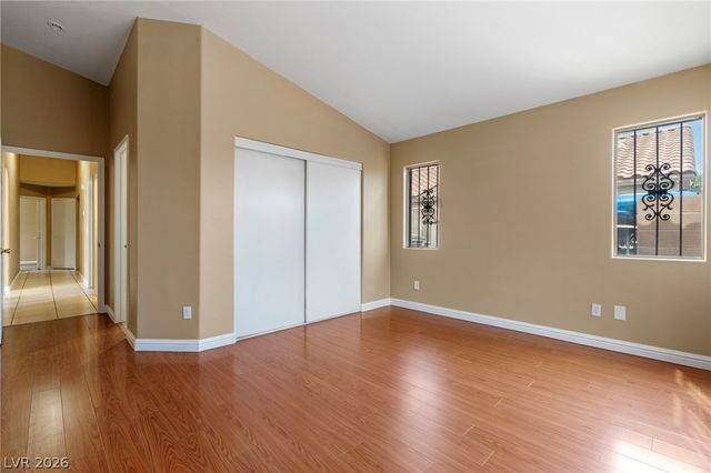 2045 Garnet Gable Avenue, Las Vegas, NV 89106