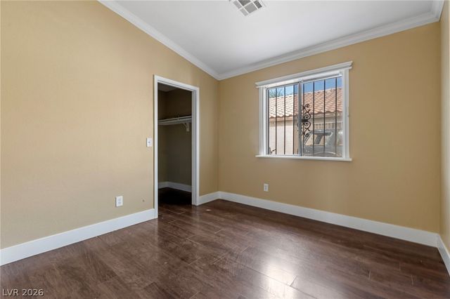 2045 Garnet Gable Avenue, Las Vegas, NV 89106