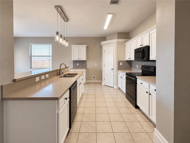 6517 Macarena Dr, Corpus Christi, TX 78414