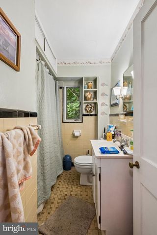 662 SHOEMAKER LN, King Of Prussia, PA 19406