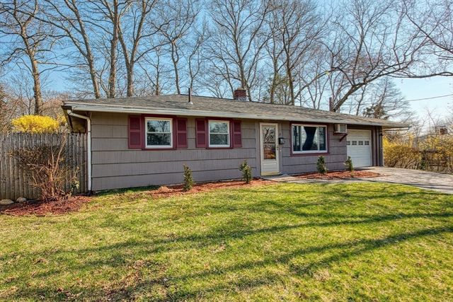 19 Ruth Rd, Brockton, MA 02302