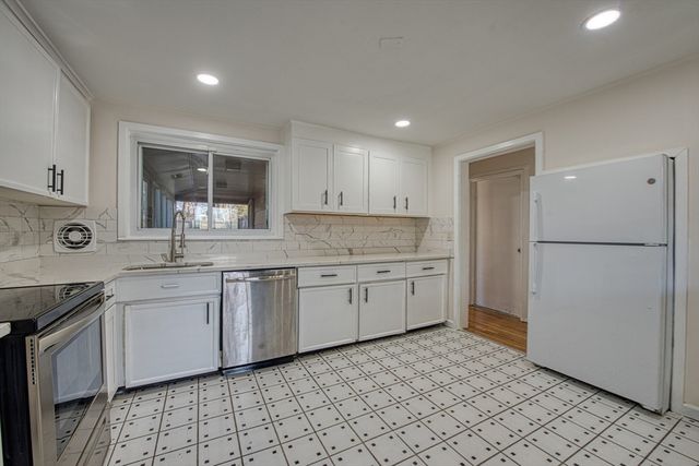 19 Ruth Rd, Brockton, MA 02302