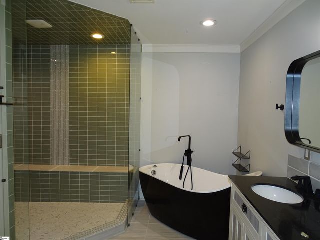 2 Everleigh Court, Simpsonville, SC 29681