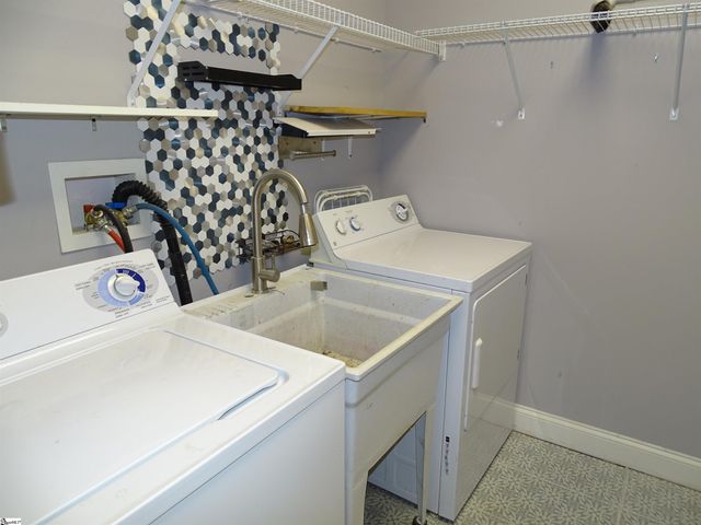 2 Everleigh Court, Simpsonville, SC 29681