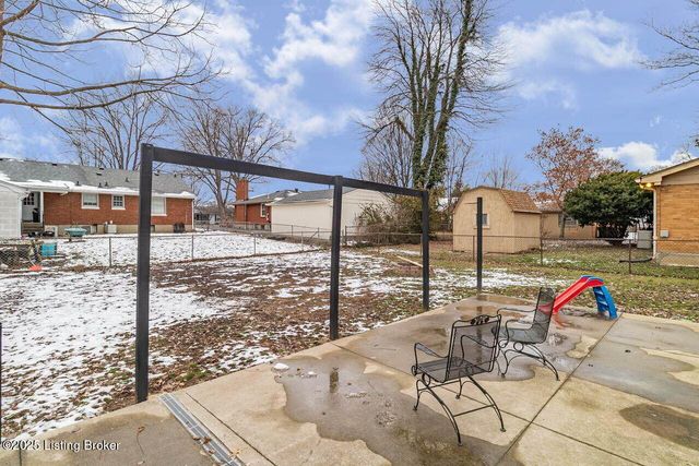 3014 McMahan Blvd, Louisville, KY 40220