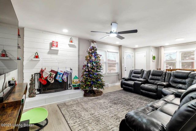 3014 McMahan Blvd, Louisville, KY 40220