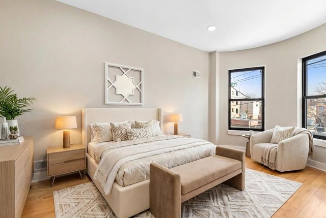 3459 KENNEDY BLVD, Jc, Heights, NJ 07307