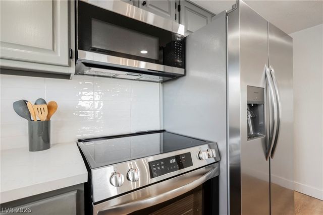 2607 Red Rock Street 102, Las Vegas, NV 89146