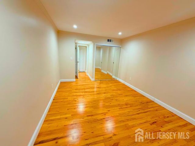 44 Judson Street 12B, Edison, NJ 08837