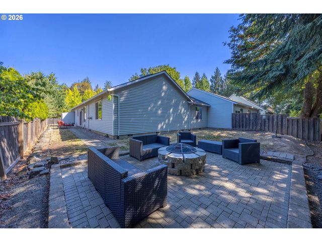 20763 Sw NETTLE Pl, Sherwood, OR 97140