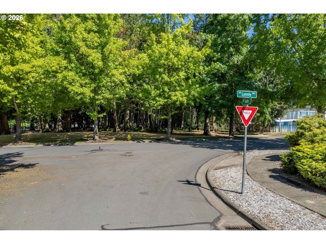 20763 Sw NETTLE Pl, Sherwood, OR 97140