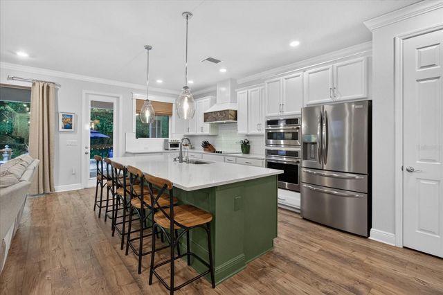 5714 CAMILA SONG LANE, Tampa, FL 33625