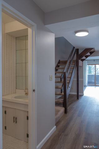 151 Knapps Highway, Fairfield, CT 06825