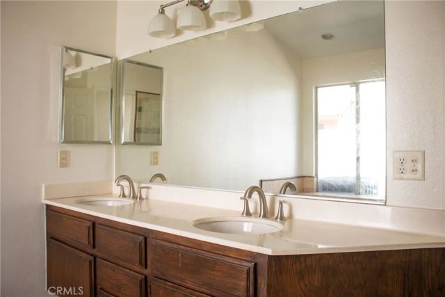 2147 W Fairview Drive, Rialto, CA 92377