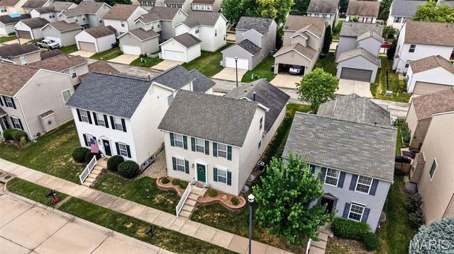 1015 Carpathian Drive, Lake St Louis, MO 63367