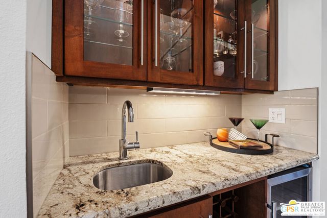 73026 Helen Moody Lane, Palm Desert, CA 92260