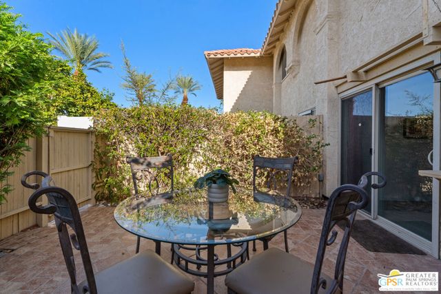 73026 Helen Moody Lane, Palm Desert, CA 92260