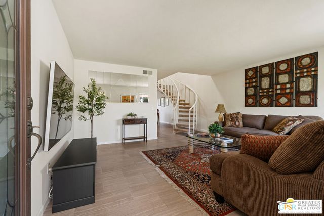 73026 Helen Moody Lane, Palm Desert, CA 92260