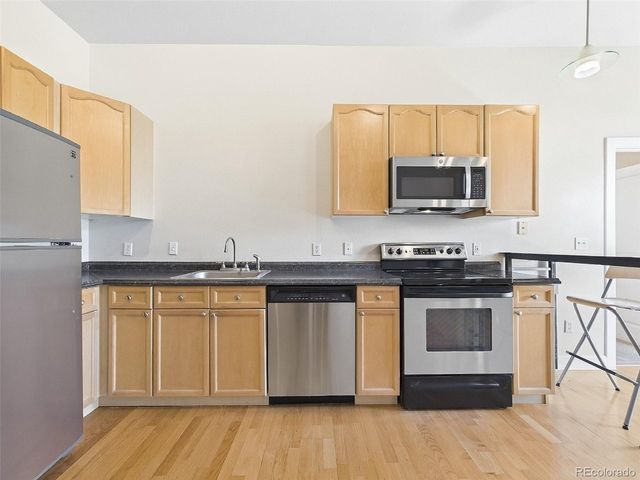 5677 S Park Pl A205, Greenwood Village, CO 80111