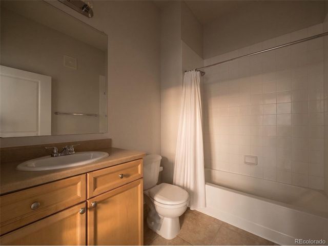 5677 S Park Pl A205, Greenwood Village, CO 80111