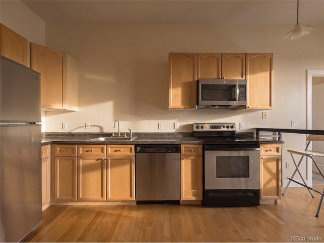 5677 S Park Pl A205, Greenwood Village, CO 80111