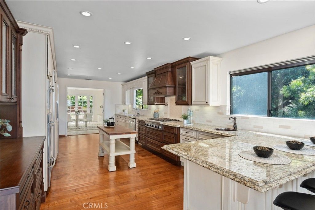 Image 9 of property listing at 3230 Carolwood Lane, Torrance, CA 90505