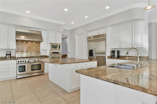 5734 San Florentine Avenue, Las Vegas, NV 89141