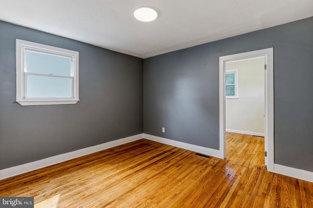 222 MILLER AVE, Lawnside, NJ 08045