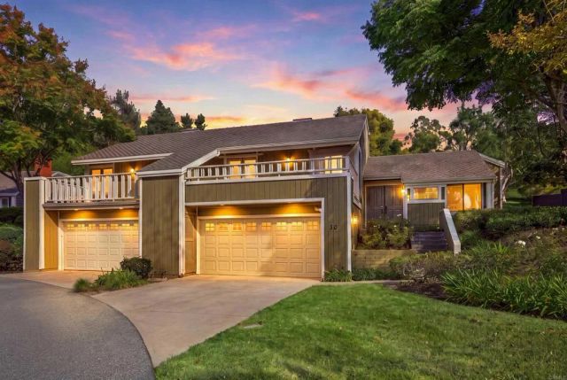 30 Rainbow Falls 17, Irvine, CA 92603