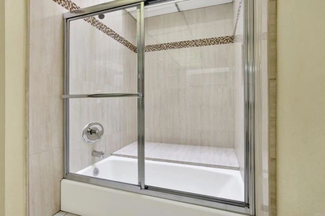 30 Rainbow Falls 17, Irvine, CA 92603