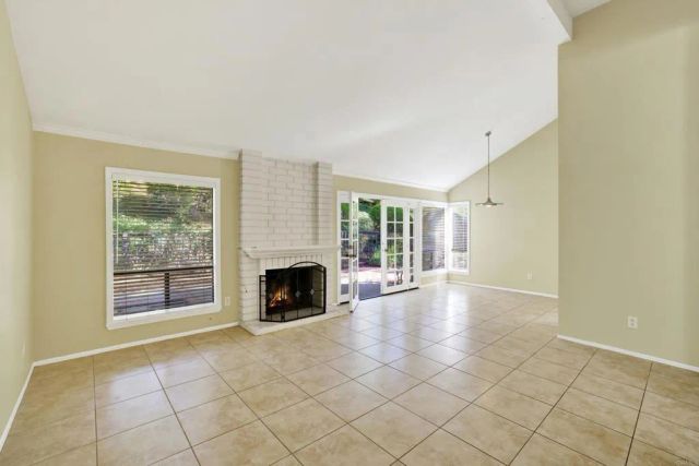 30 Rainbow Falls 17, Irvine, CA 92603
