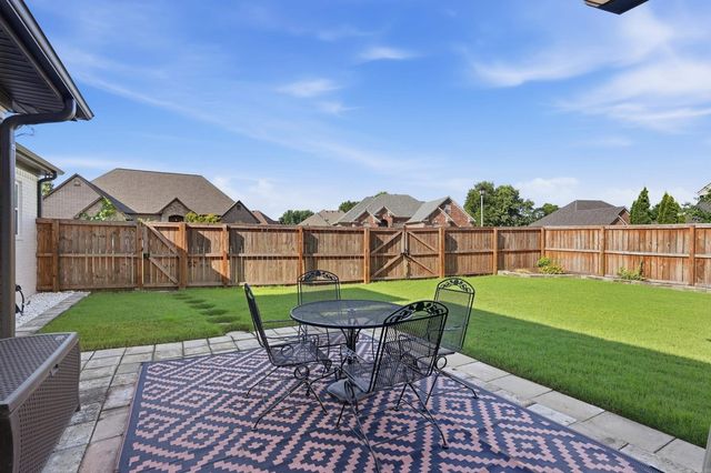 405 Esplanade Ave, Conway, AR 72034