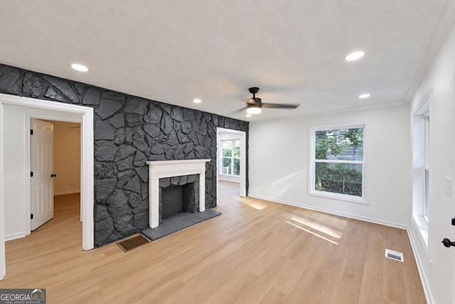 2499 Sylvan Road, East Point, GA 30344
