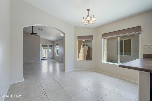 9026 N School Hill Drive, Tucson, AZ 85743