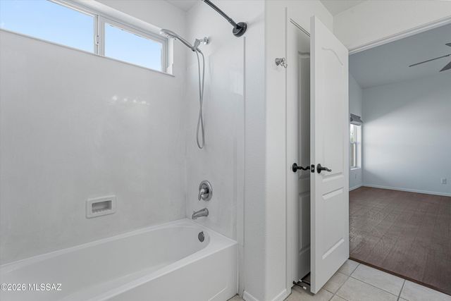 9026 N School Hill Drive, Tucson, AZ 85743