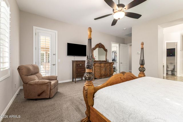 2052 S NAVAJO Court, Chandler, AZ 85286