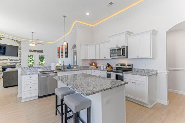 150 Double Creek Drive, Gaffney, SC 29341
