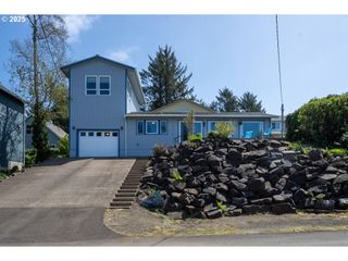 2325 FLEMING Ave, Tillamook, OR 97141