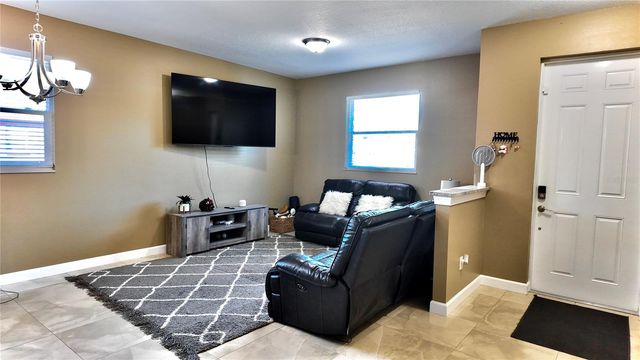 1813 1ST AVENUE E, Palmetto, FL 34221