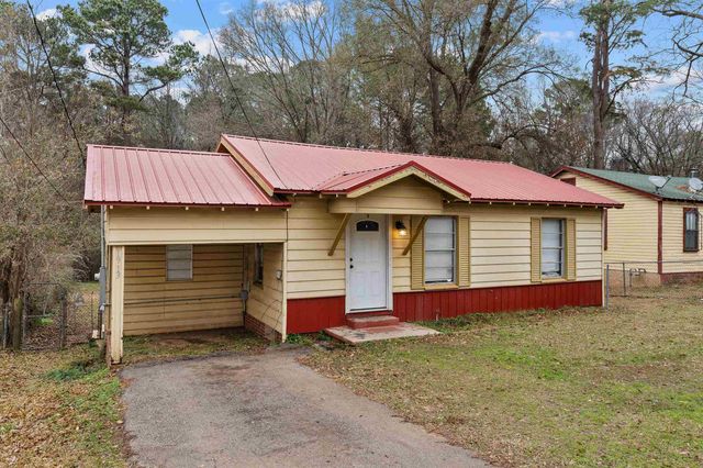 1913 Ark St., Marshall, TX 75672