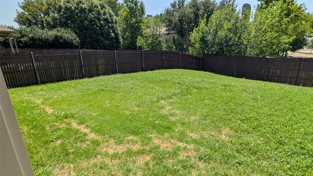 3200 Brixton Drive, Fort Worth, TX 76137